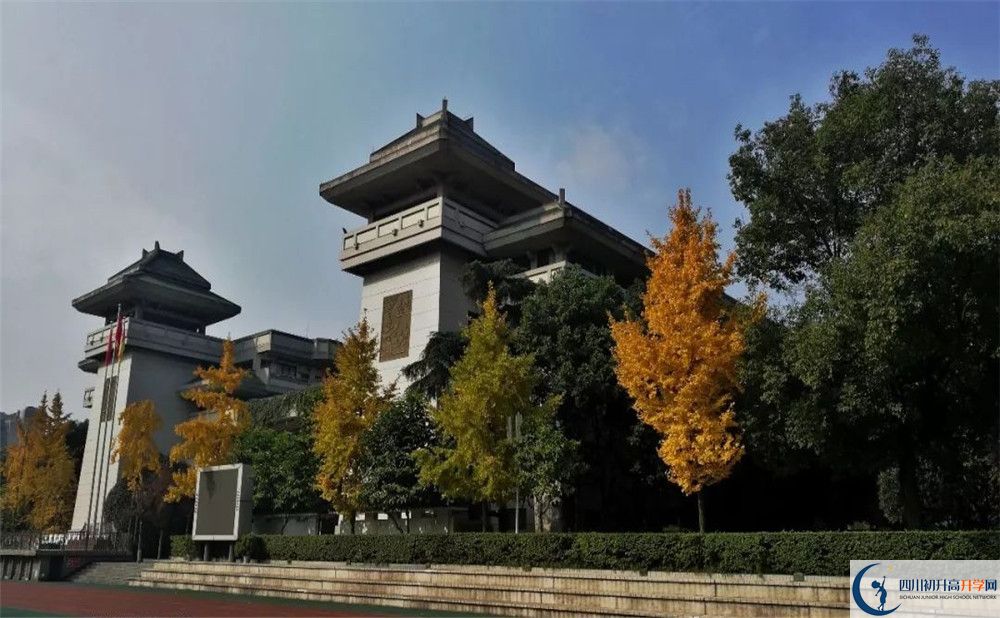 成都石室中學(xué)初升高難不難？